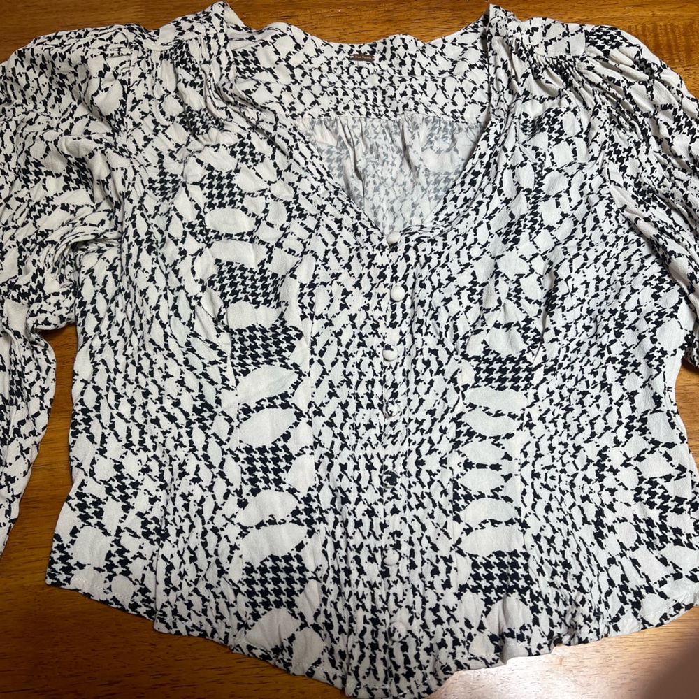 Free people blouse.